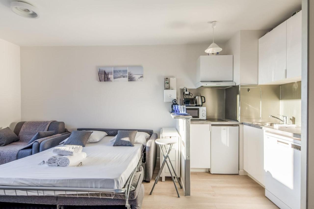 Studio Mercant - Welkeys Deauville Luaran gambar